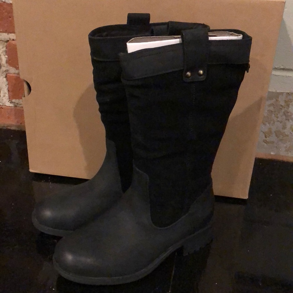 Ugg W Bruckner 5